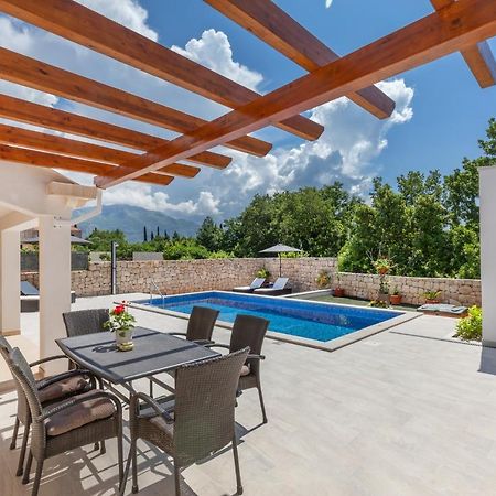Apartment Holiday Home Doma, Cilipi Near Dubrovnik エクステリア 写真