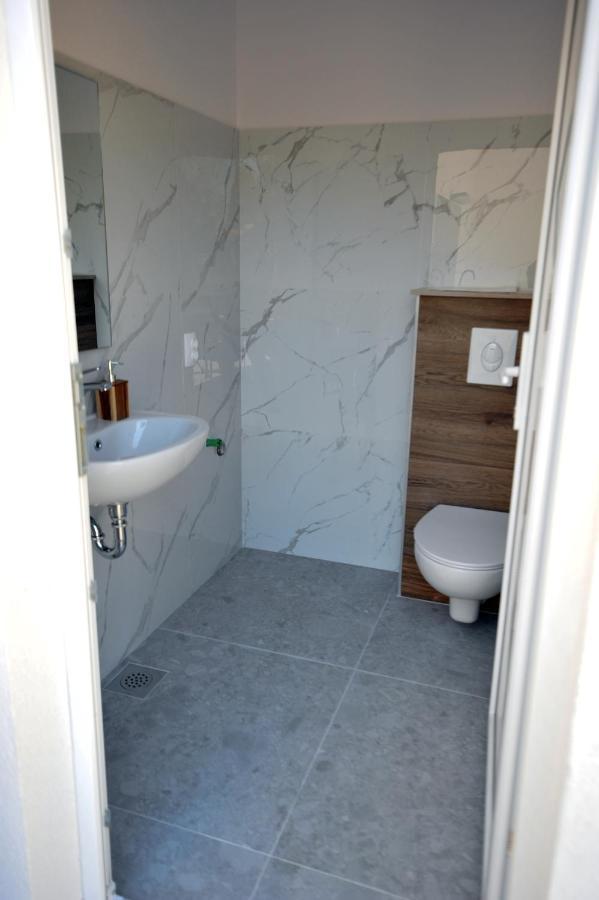 Apartment Holiday Home Doma, Cilipi Near Dubrovnik エクステリア 写真